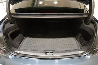 Volvo S90, 2.0, 173 kW, hybrid, automatic, four-wheel drive
