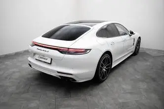 Porsche Panamera, 4.0, 463 kW, petrol, automatic, four-wheel drive