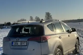 Toyota RAV4, 2.0, 112 kW, бензин, механическая, полный привод