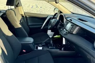 Toyota RAV4, 2.0, 112 kW, бензин, механическая, полный привод