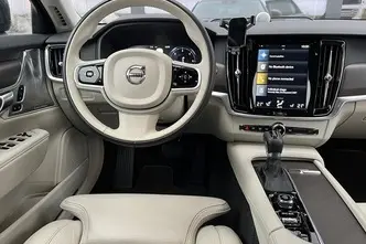 Volvo V90 Cross Country, 2.0, 173 kW, diesel, automatic, four-wheel drive