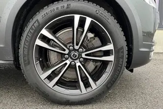 Volvo V90 Cross Country, 2.0, 173 kW, diesel, automatic, four-wheel drive