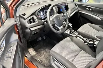 Suzuki S-Cross, 1.5, 75 kW, hybrid, automatic, four-wheel drive