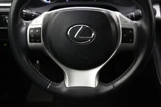 Lexus CT 200h, 1.8, 73 kW, гибрид, автомат, передний привод