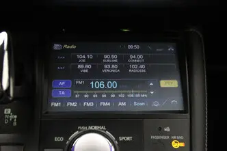 Lexus CT 200h, 1.8, 73 kW, гибрид, автомат, передний привод