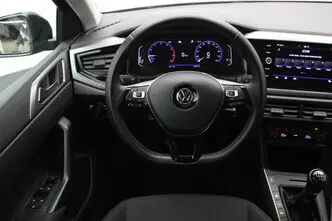 Volkswagen Polo, 1.0, 70 kW, бензин, механическая, передний привод
