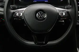 Volkswagen Polo, 1.0, 70 kW, бензин, механическая, передний привод