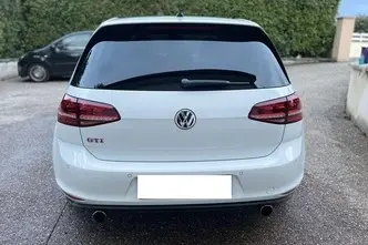 Volkswagen Golf, 230 kW, бензин, механическая, передний привод