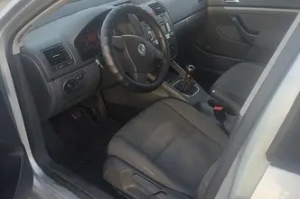 Volkswagen Golf, 1.6, 75 kW, bensiin, manuaal, esivedu