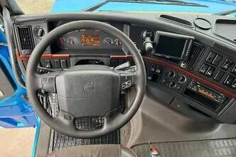 Volvo FH 16 660 8x4, 485 kW, diisel, automaat