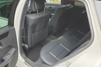 Mercedes-Benz E 200, 2.1, 100 kW, дизель, автомат, задний привод