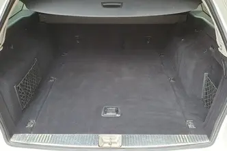 Mercedes-Benz E 200, 2.1, 100 kW, дизель, автомат, задний привод