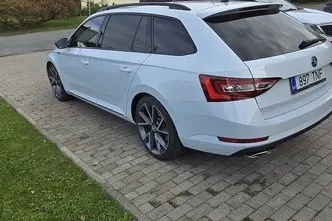 Škoda Superb, 2.0, 206 kW, бензин, автомат, полный привод