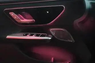 Mercedes-Benz EQE, elekter, automaat, tagavedu
