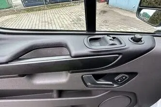 Ford Transit Custom, 2.0, 96 kW, дизель, механическая, передний привод