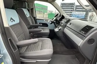 Volkswagen Multivan, 2.5, 96 kW, diisel, manuaal, esivedu
