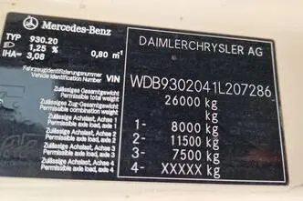 Mercedes-Benz Actros, 320 kW, дизель, автомат