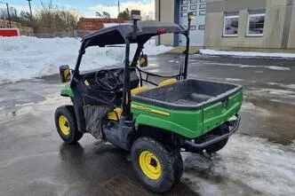 John Deere GATOR XUV 550 4X4, бензин, автомат