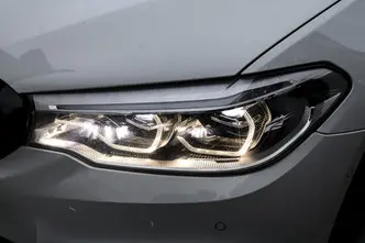 BMW 530, 3.0, 195 kW, дизель, автомат, полный привод