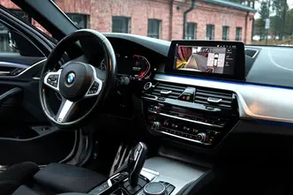BMW 530, 3.0, 195 kW, дизель, автомат, полный привод