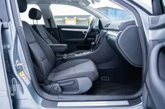 Audi A4, 103 kW, diesel, automatic, front-wheel drive