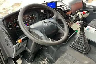 Mercedes-Benz Axor 1824 4x4, 176 kW, diesel, manual