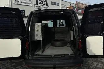 Volkswagen Caddy, 1.6, 75 kW, diisel, automaat, esivedu