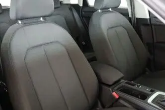 Audi Q3, 1.4, 110 kW, pistikhübriid, automaat, esivedu