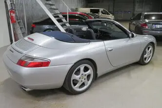 Porsche 911, 3.4, 221 kW, bensiin, manuaal, tagavedu