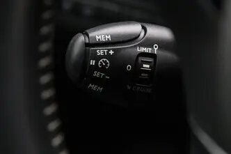 Peugeot 308, 1.6, 88 kW, дизель, механическая, передний привод