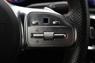 Mercedes-Benz A 220, 2.0, 140 kW, бензин, автомат, передний привод