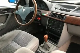 Alfa Romeo Alfa 155, 2.0, 110 kW, bensiin, manuaal, esivedu