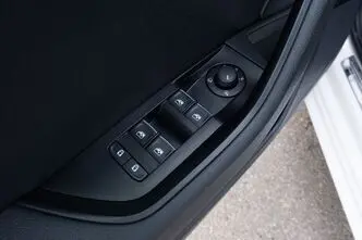 Škoda Superb, 2.0, 110 kW, diesel, automatic, front-wheel drive
