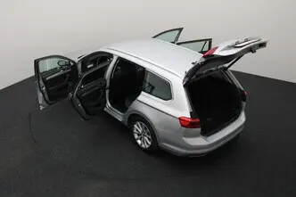 Volkswagen Passat, 2.0, 140 kW, diesel, automatic, front-wheel drive