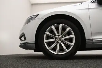 Volkswagen Passat, 2.0, 140 kW, diesel, automatic, front-wheel drive