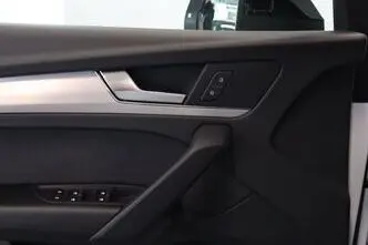 Audi Q5, 2.0, 195 kW, подключаемый гибрид, автомат, полный привод