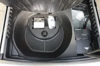 Audi A6, bensiin, manuaal, esivedu