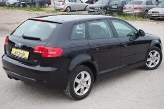 Audi A3, petrol, automatic, front-wheel drive