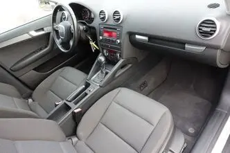 Audi A3, petrol, automatic, front-wheel drive