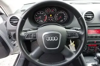 Audi A3, petrol, automatic, front-wheel drive