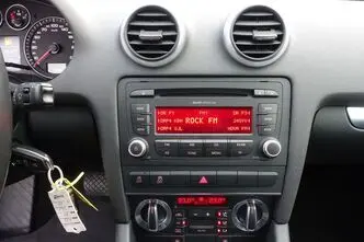 Audi A3, petrol, automatic, front-wheel drive