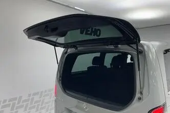 Mercedes-Benz V 300, 2.0, 174 kW, дизель, автомат, полный привод