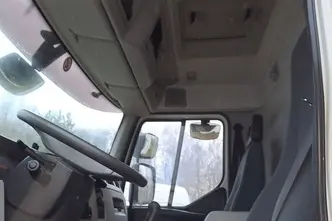 Volvo FL-240, 177 kW, diisel, manuaal, tagavedu