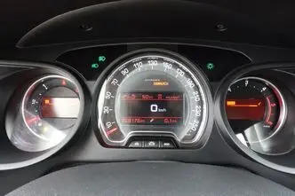 Citroën C5, 1.6, 84 kW, дизель, механическая, передний привод