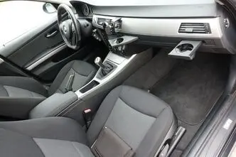 BMW 325, 3.0, 145 kW, diisel, manuaal, tagavedu