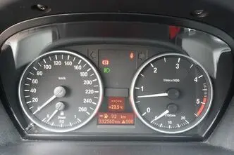 BMW 325, 3.0, 145 kW, diisel, manuaal, tagavedu