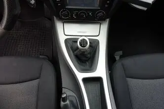BMW 325, 3.0, 145 kW, diisel, manuaal, tagavedu