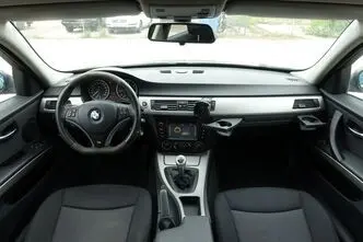 BMW 325, 3.0, 145 kW, diisel, manuaal, tagavedu