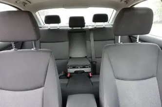 BMW 325, 3.0, 145 kW, diisel, manuaal, tagavedu