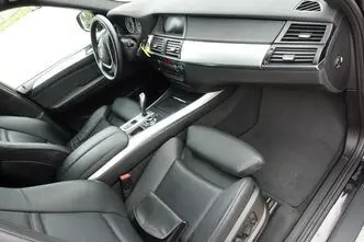 BMW X5, 3.0, 180 kW, diesel, automatic, four-wheel drive